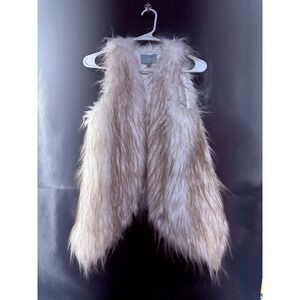 Skies Are Blue Faux Fur Vest Womens XS Cream Tan Shaggy Open Front Boho Layering